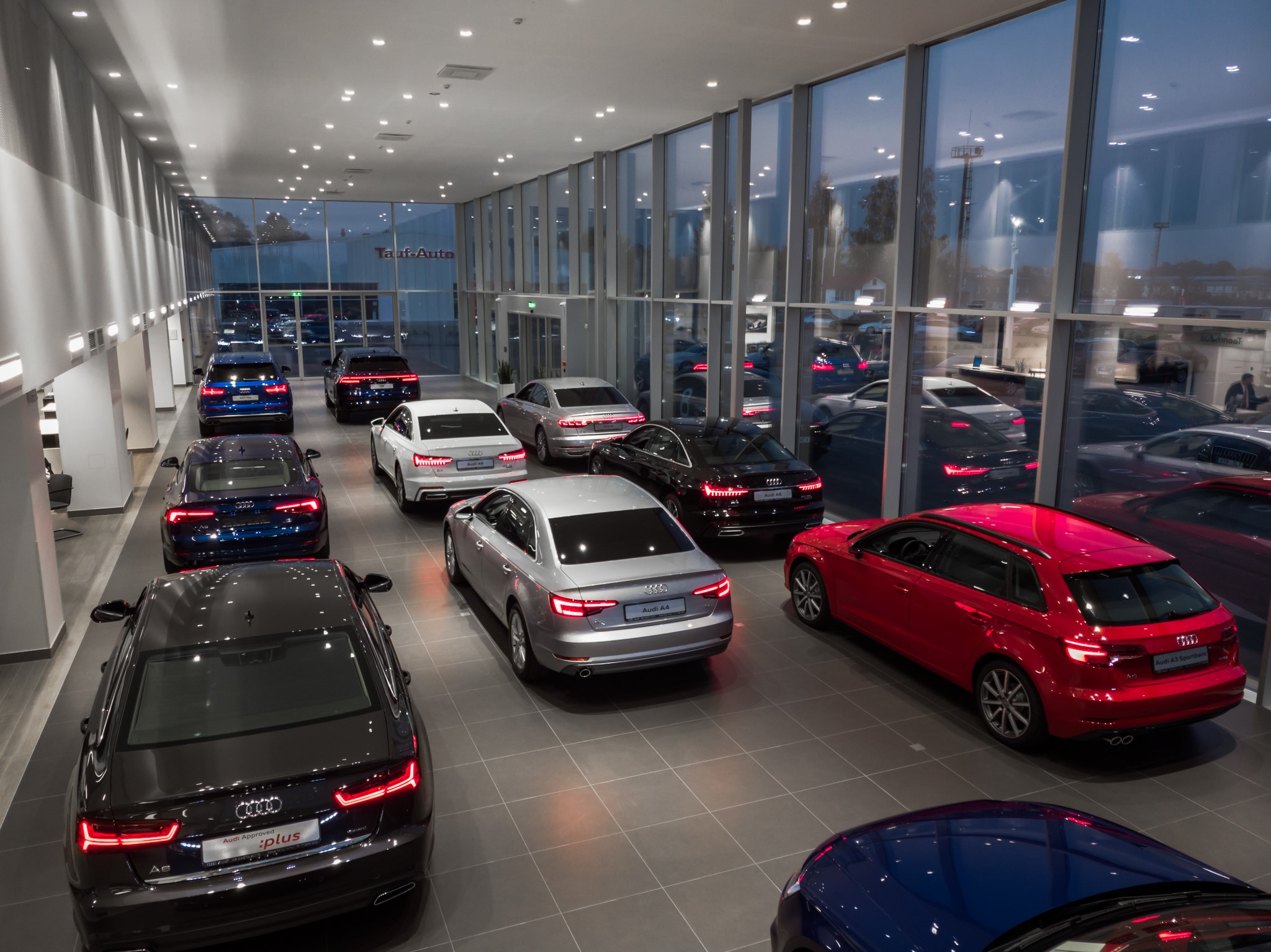 Aasta Auto AS - ŠKODA ning Audi ametlikud esindused Lõuna-Eestis.